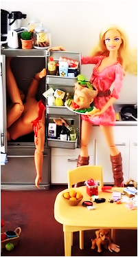 Dingues de séries télé - Page 2 Barbie-dexter-3284d7d