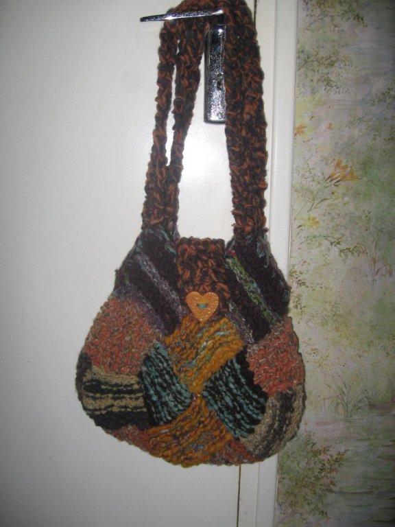 http://img69.xooimage.com/files/e/2/5/483-2ea0c54.jpg